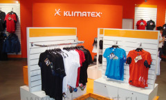 Торговое оборудование для магазина спортивной одежды KLIMATEX коллекция АТЛАНТ Фото