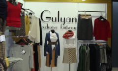 Торговое оборудование для магазина одежды Gulyan коллекция ЧЕРНО-БЕЛАЯ КЛАССИКА Фото