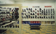 Магазин обуви в ТЦ Метромаркет