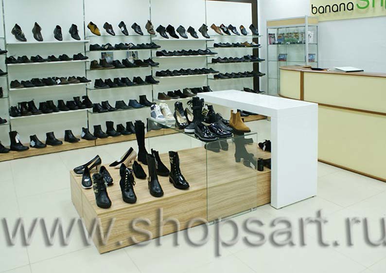 Торговое оборудование магазина обуви Банана Шуз коллекция КОФЕ С МОЛОКОМ Фото