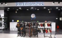 Оборудование для магазина одежды Rus Fashion Park Зал 1 ТРЦ VEGAS Кунцево коллекция BLACK STAR Фото 01