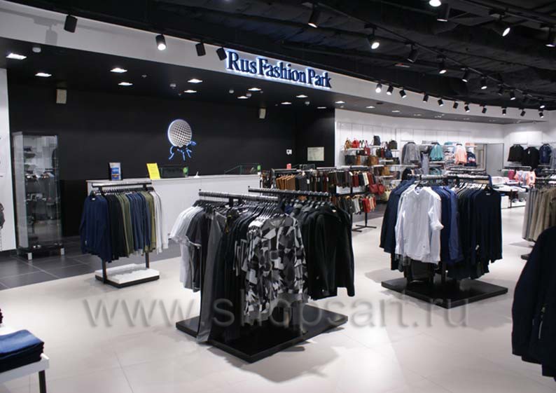 Торговое оборудование магазина одежды Rus Fashion Park Зал 2 ТРЦ VEGAS Кунцево коллекция BLACK STAR Фото