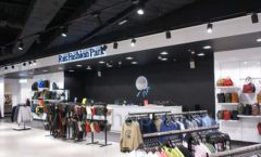 Оборудование для магазина одежды Rus Fashion Park Зал 2 ТРЦ VEGAS Кунцево коллекция BLACK STAR Фото 02