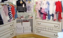 Торговое оборудование магазина детской одежды Baby Star коллекция ЭЛИТ ГОЛД Фото 03