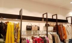 Торговое оборудование магазина одежды VIP STYLE ТРЦ Ереван Плаза коллекция ZARA Фото 05