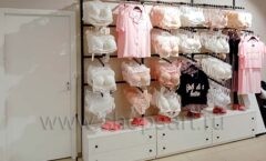 Торговое оборудование магазина одежды KARAMEL коллекция ZARA Фото 10