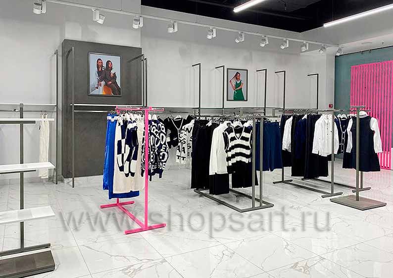 Торговое оборудование для магазина одежды TeenStories коллекция ZARA Фото