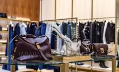 Торговое оборудование для магазина одежды PINKO ТРЦ Голливуд коллекция ЗОЛОТАЯ ЛИНИЯ Фото 11