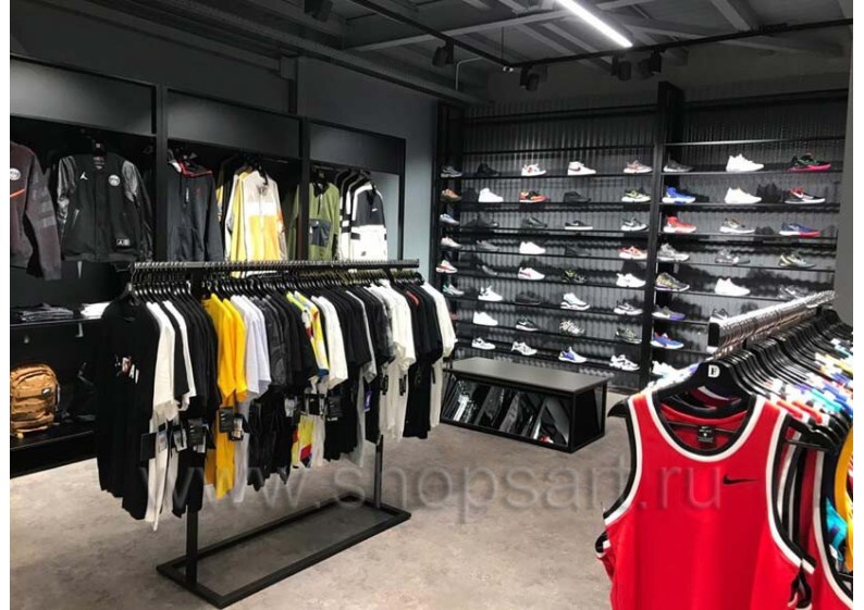 Торговое оборудование магазина одежды Funky Dunky коллекция ЛОФТ Фото